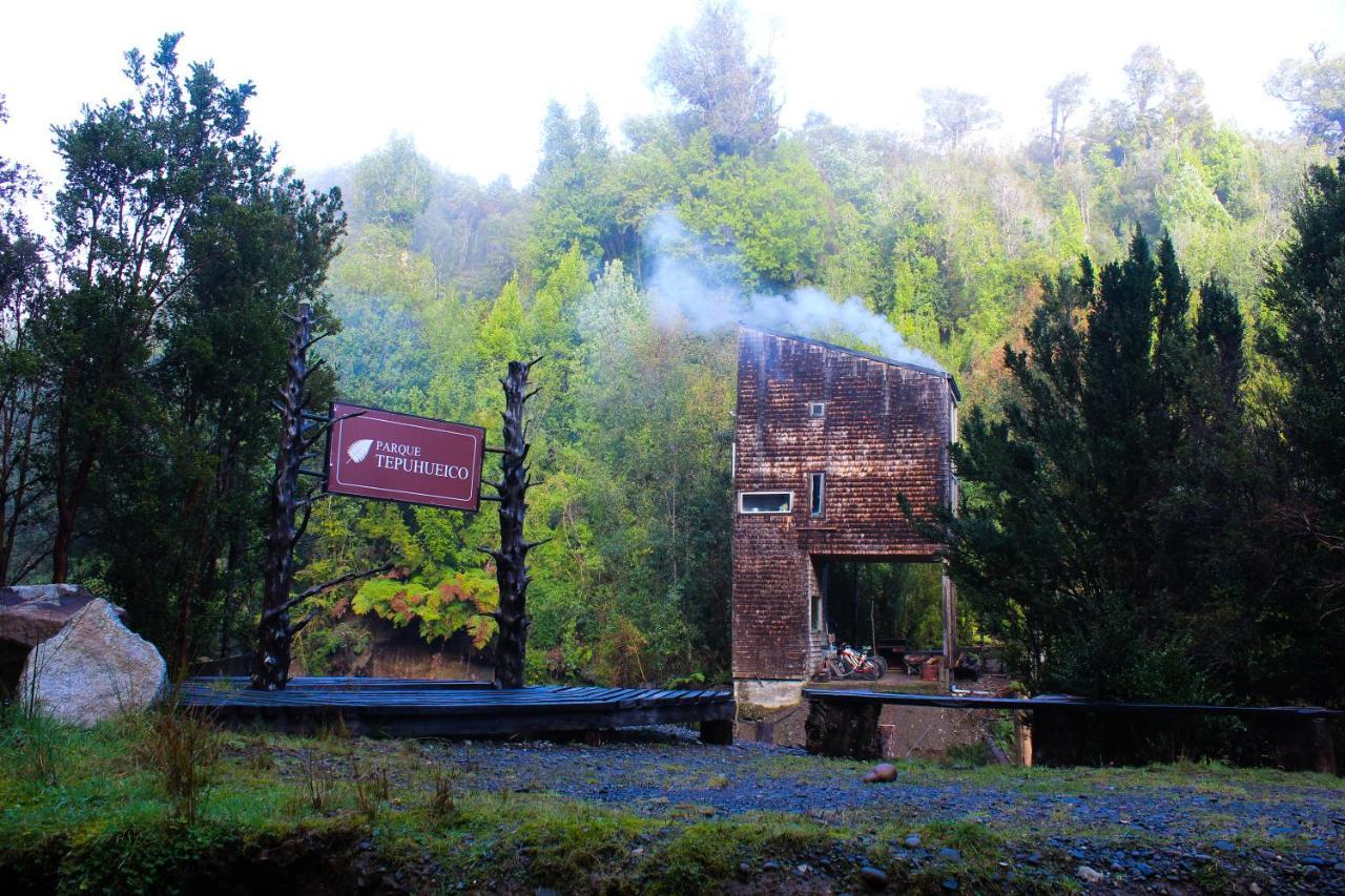Lodge Parque Tepuhueico Castro Bagian luar foto